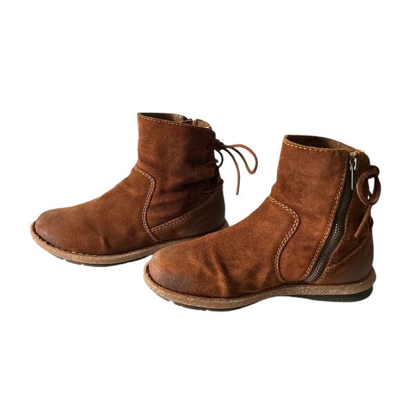 Born Women’s Size 8 Suede Leather Distressed Taran Bootie‎ - Picture 1 of 8